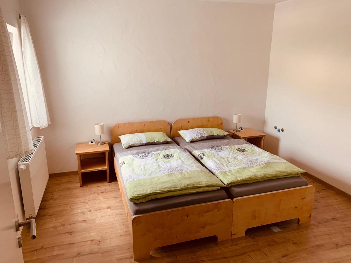 Ferienwohnung Bad Camberg - Apartment 3 Hoelzer Exterior photo